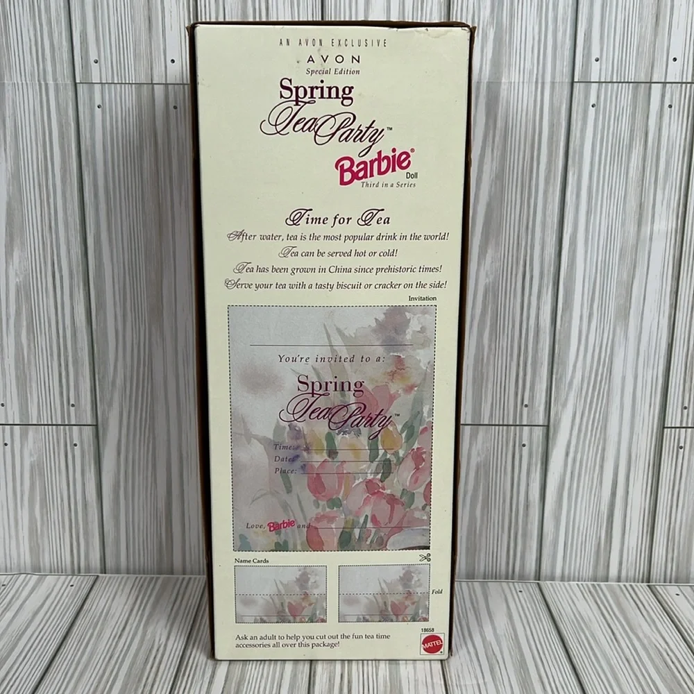 AVON SPRING TEA PARTY BARBIE BRUNETTE CAUCASIAN MATTEL‎ 1997 NEW NRFB #161771